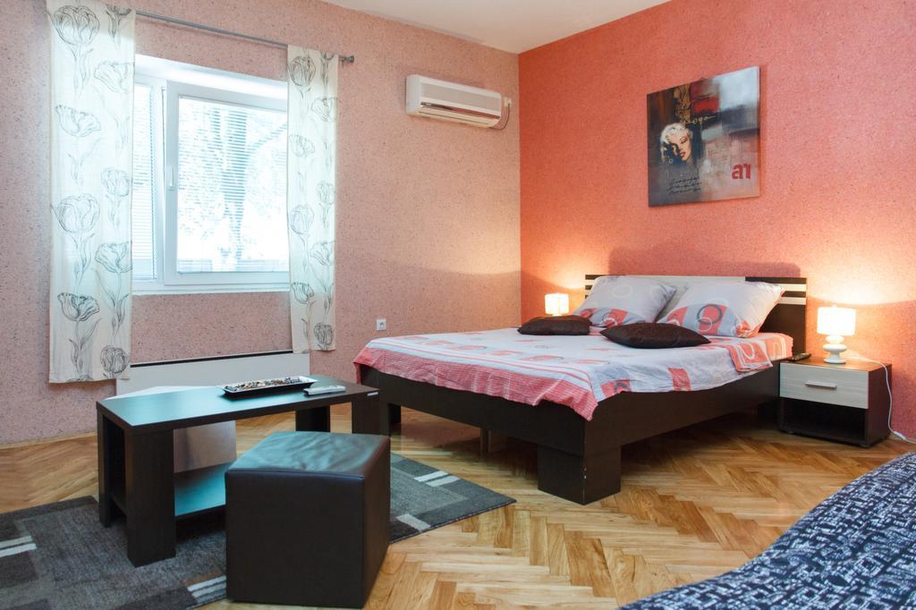 Apartment Aleksandar Belgrade Luaran gambar